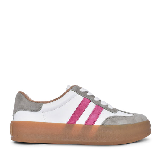 Ladies Fifty Laced Trainer In Cherry Olive