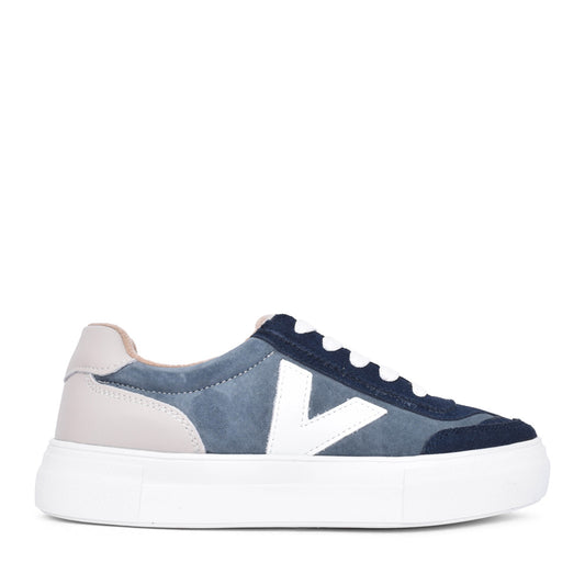 Ladies Eighty Laced Trainer In Blue-multi