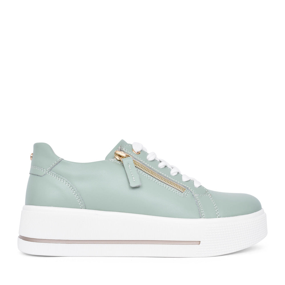 Ladies Ravenna Platform Trainer In Mint