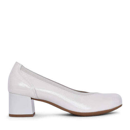 Ladies 10.462 Block Heel Shoe In Off White