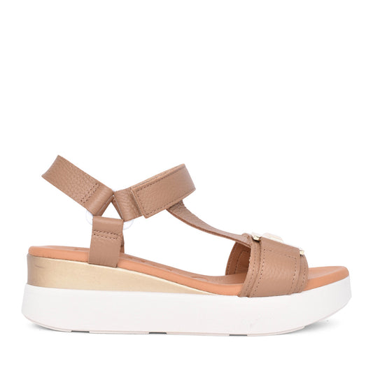 Ladies 5671 Velcro Sandal In Taupe