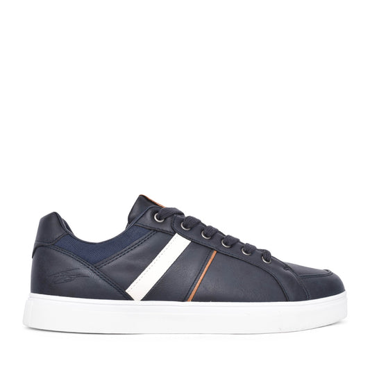 Mens Newell Laced Trainer In Navy