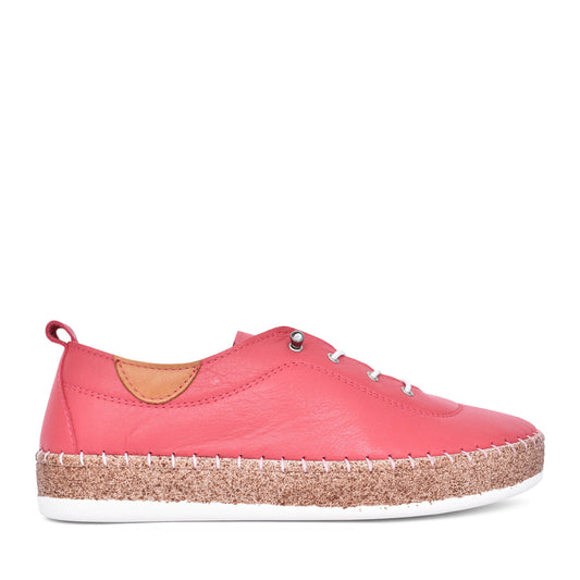 Ladies Evie Fle050 Laced Shoe In Raspberry