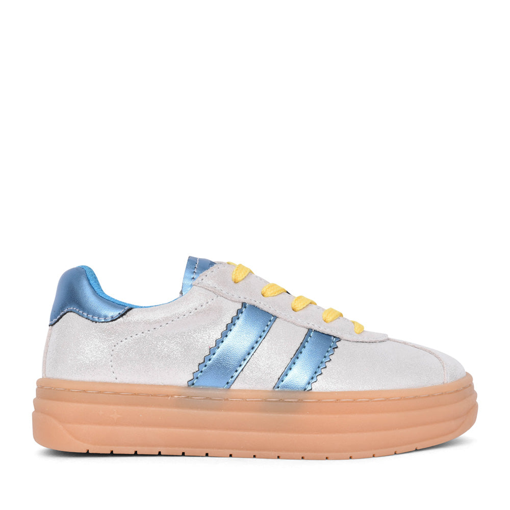 Girls 7926055 Laced Trainer In Silver