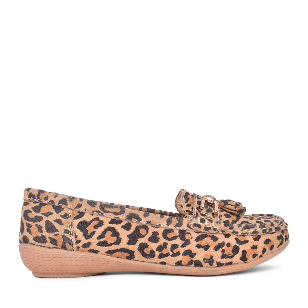 Ladies Nautical Slip-on Shoe In Leopard