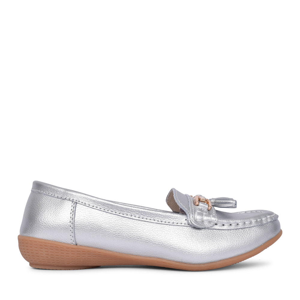 Ladies Nautical Slip-on Shoe In Silver