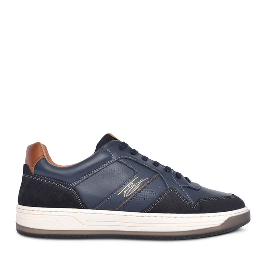 Mens Izuch Laced Trainer In Navy