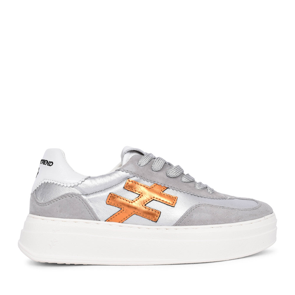Ladies A035 M338 Laced Trainer In Grey
