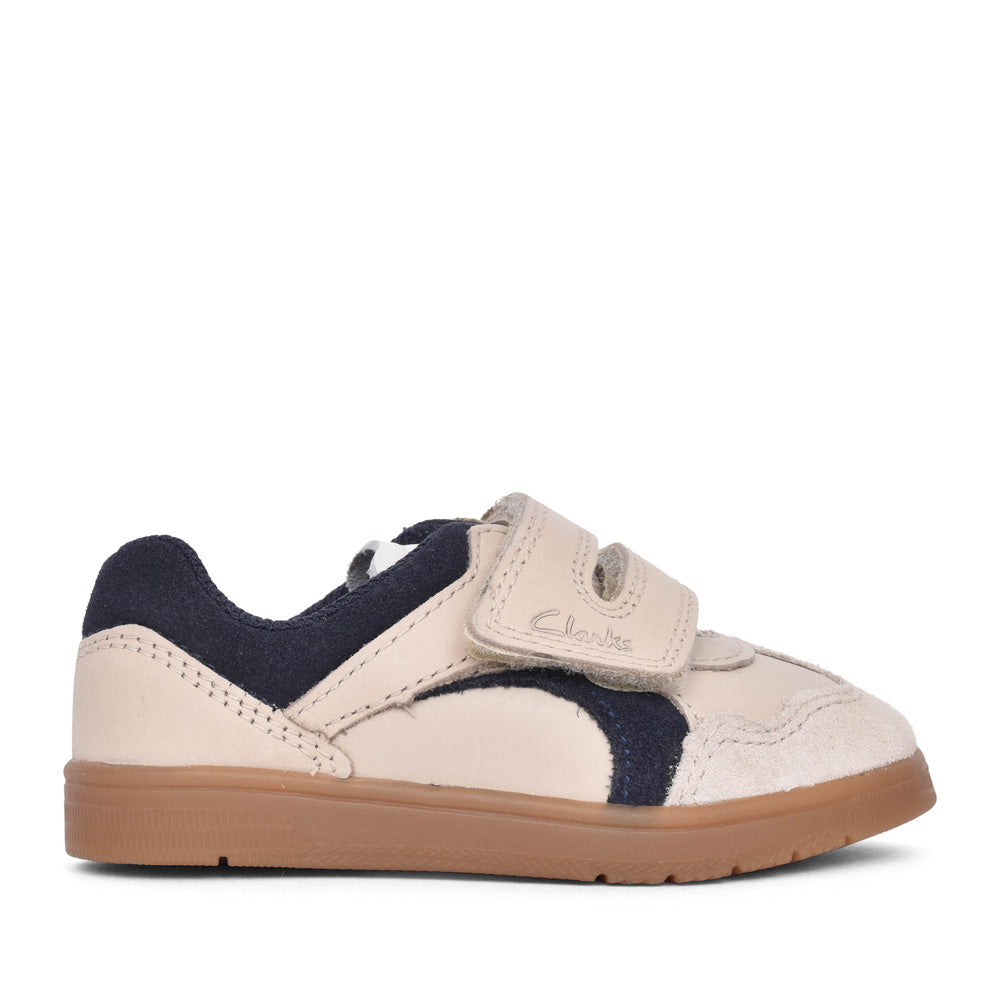 Boys Disco Vibe T Neutral Velcro Trainer In Kids G Fit