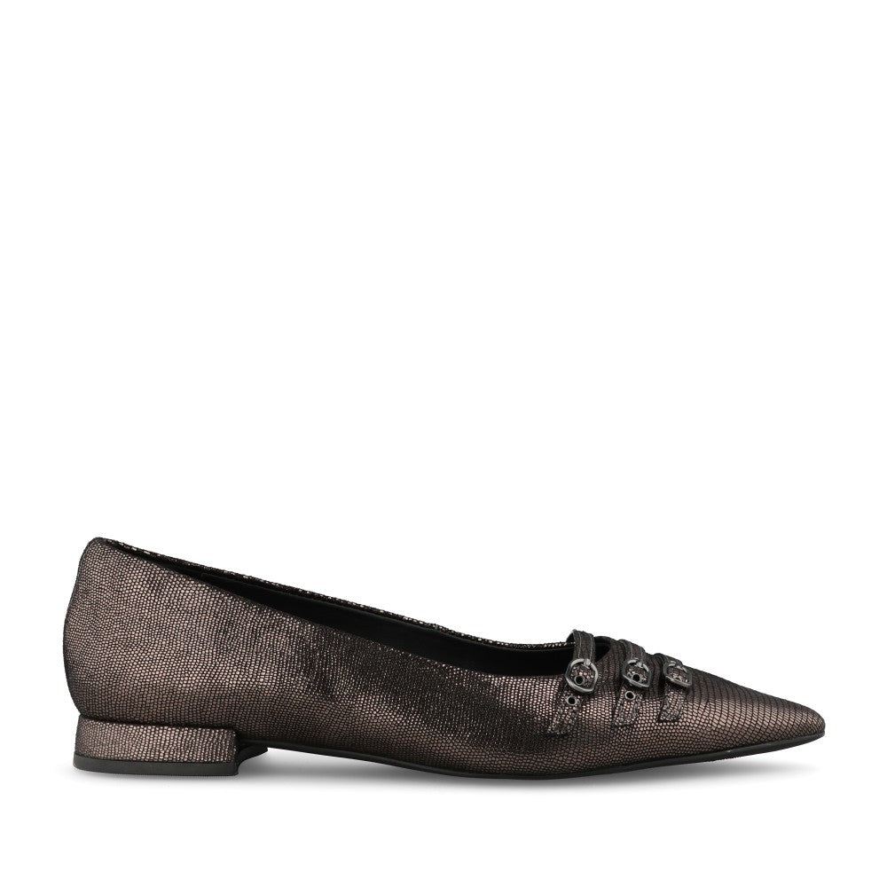 Ladies Sensa15 Strap D-fit Court Shoe In Metallic