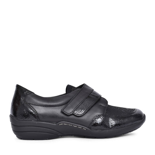 Ladies R7600 Velcro Shoe In Black