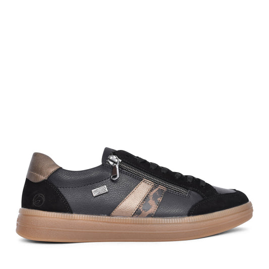 Ladies D2c04 Tex Laced Trainer In Black