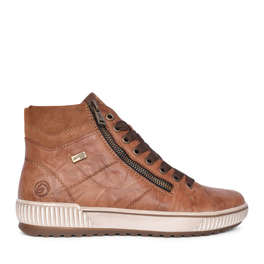 Ladies D0772 Tex Laced Ankle Boot In Tan