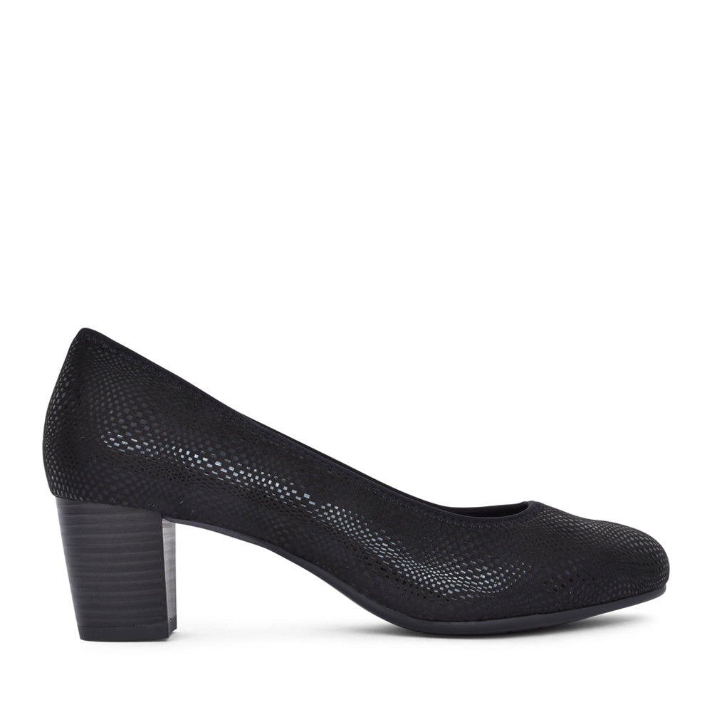 Ladies 8-22476 Medium Heel Court Shoe In Black