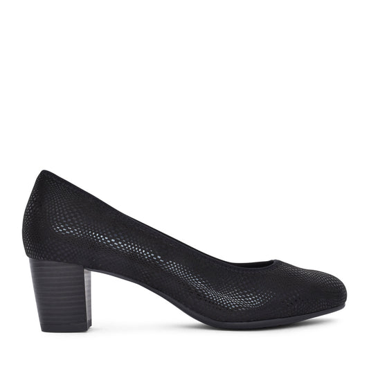 Ladies 8-22476 Medium Heel Court Shoe In Black