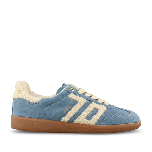 Ladies Cloud 607 Laced Trainer In Blue