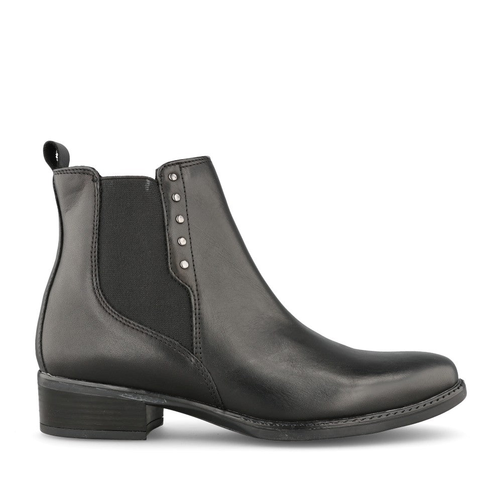 Ladies Crest 1983 Low Heel Ankle Boot In Black