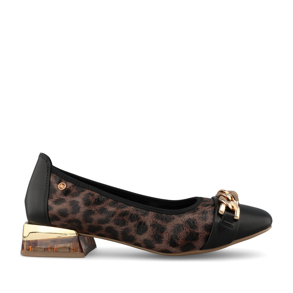 Ladies Mizukami Slip-on Shoe In Animal