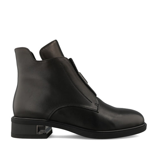 Ladies C9627 Ankle Boot In Black