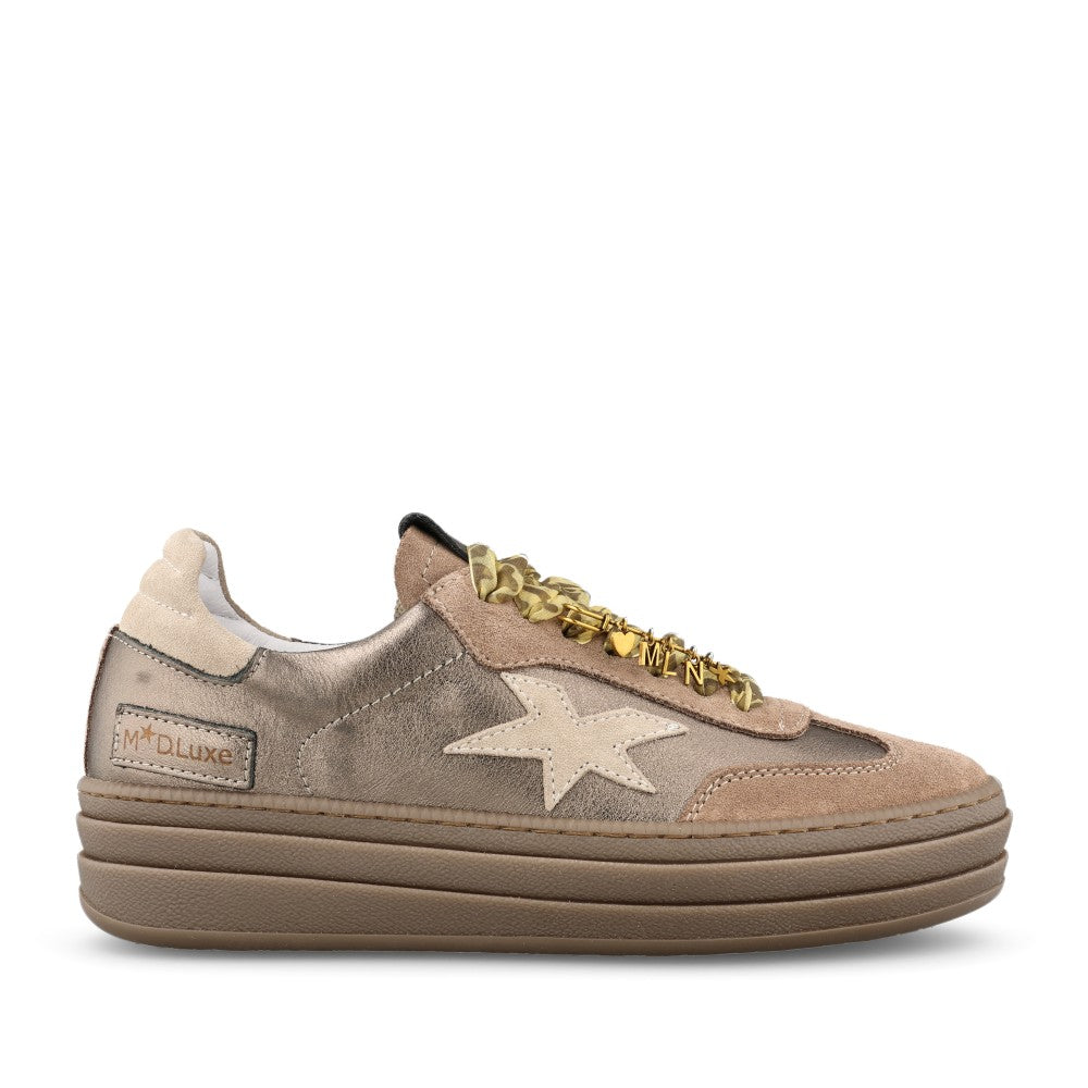 Ladies 526mz-89 Laced Trainer In Taupe
