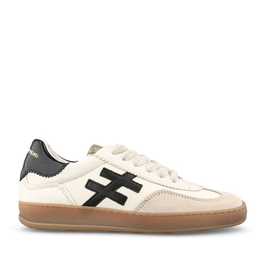 Ladies A032 V353 Laced Trainer In Off White