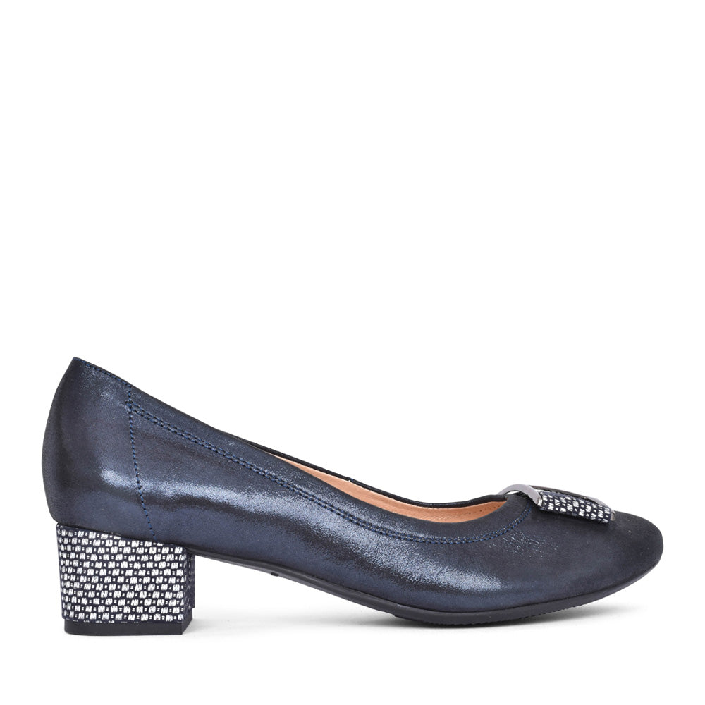 Ladies 5632 Low Heel Court Shoe For Ladies In Navy