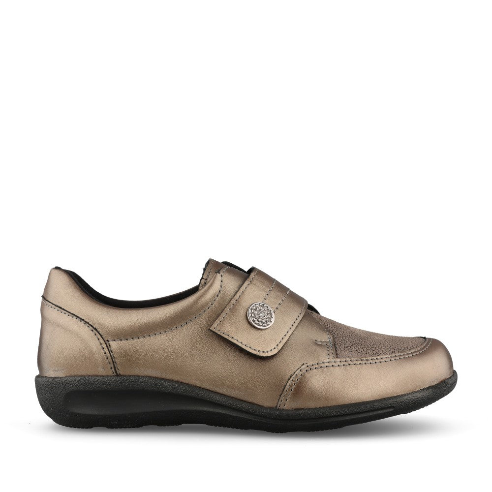 Ladies Ember 68205r 2v Velcro Shoe In Gold