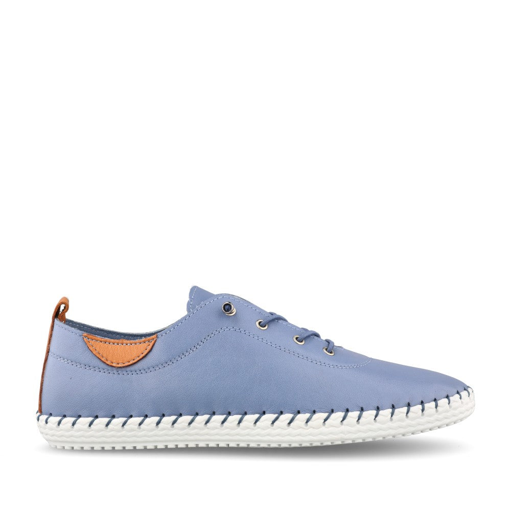 Ladies St Ives Fle030 Laced Plimsoll In Mid Blue