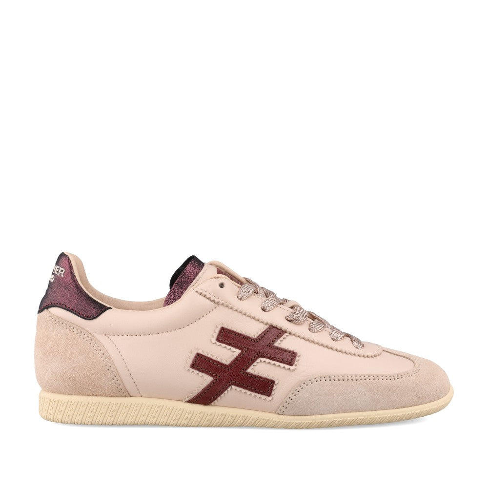 Ladies A078 04e2 Atenas Laced Trainer In Blush
