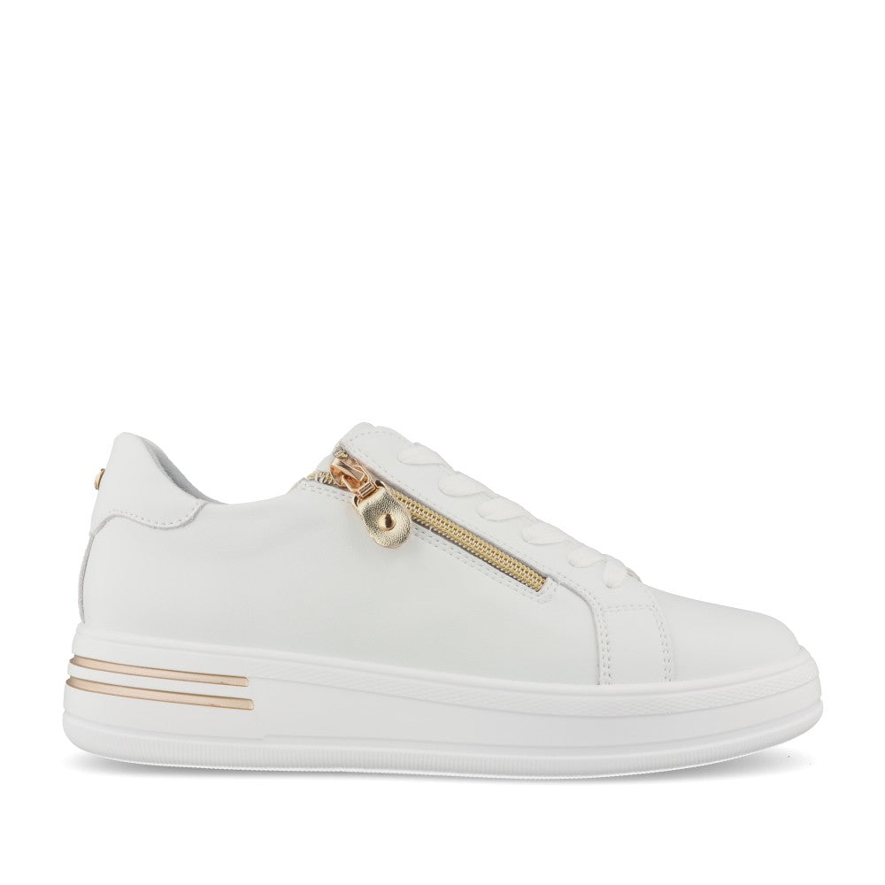 Ladies Atri Laced Trainer In White