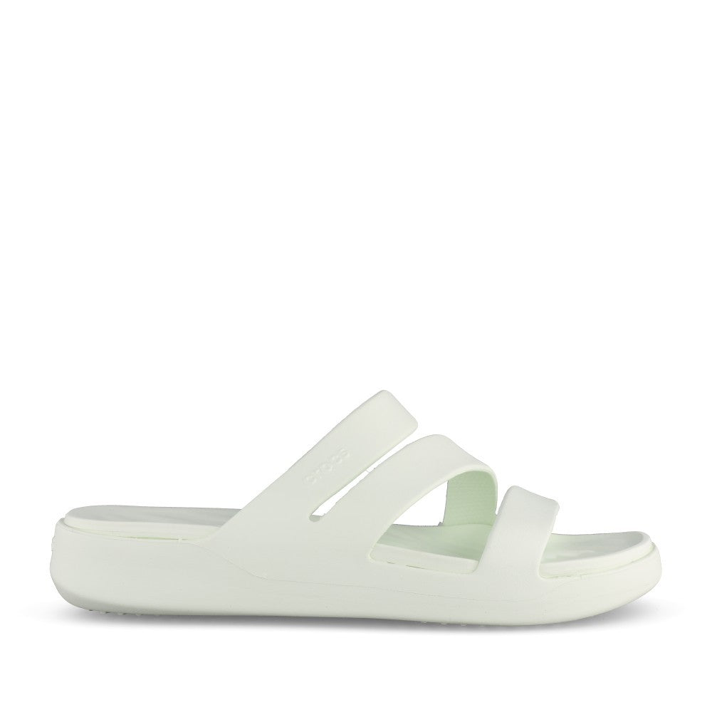 209587 Getaway Strappy Sandal In Mint
