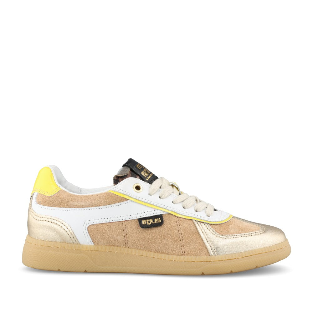 Ladies W04102 Laced Trainer In Multi-colour