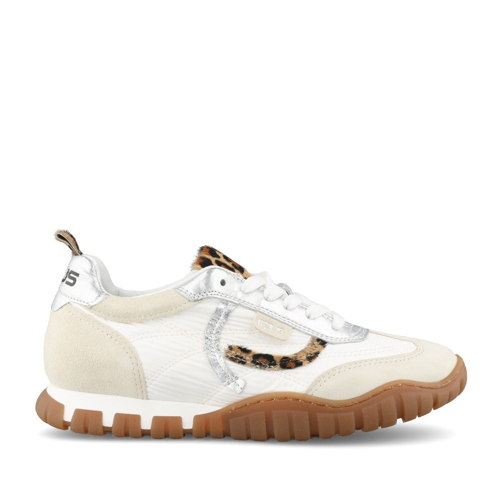 Ladies W06107 Laced Trainer In White Multi