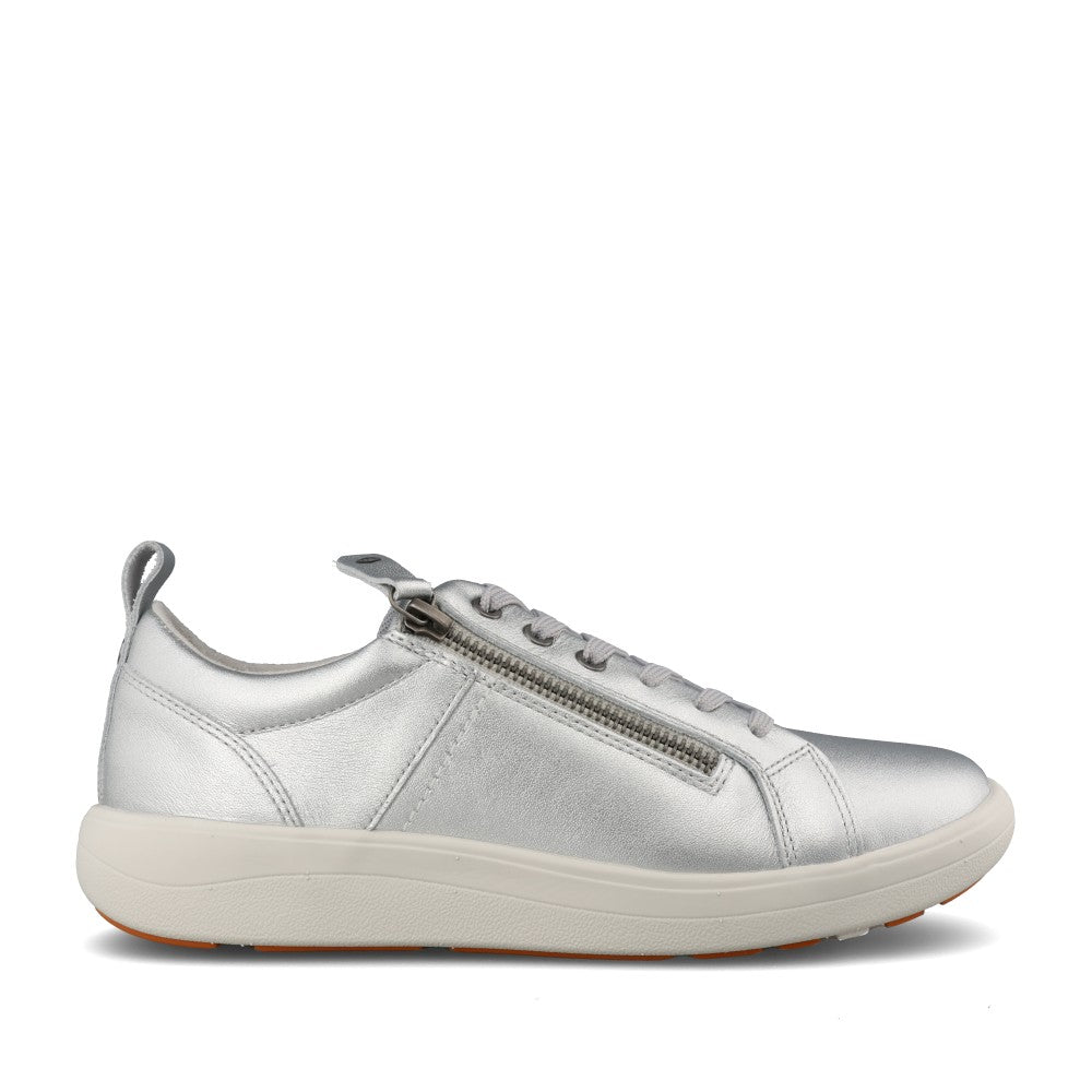 Ladies Talia Laced Trainer In Silver