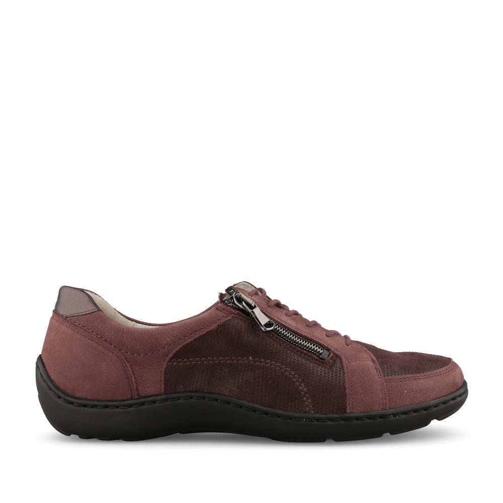 Ladies 496042 Henni Laced Shoe In Burgandy