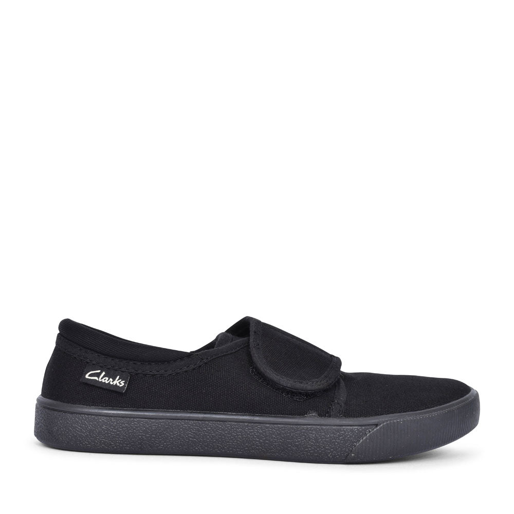 Boys Hopper Run Black Fabric Plimsoll In Kids G Fit