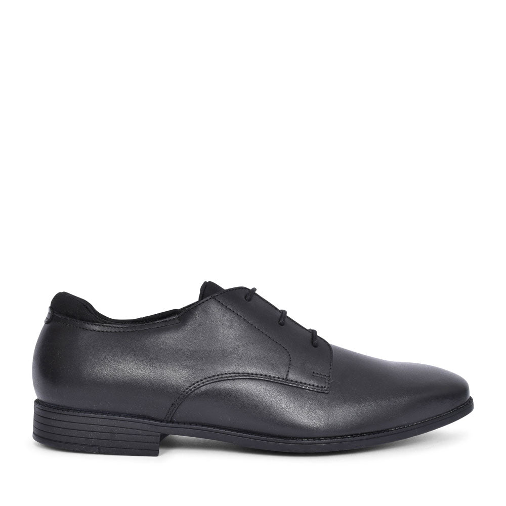Boys Academy Black Leather Laced Shoe In Kids F Fit
