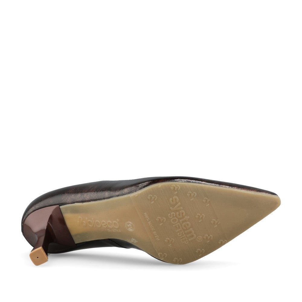 Bioeco 1118 Ladies G-FIT Med Heel Court Shoe in Brown Patent