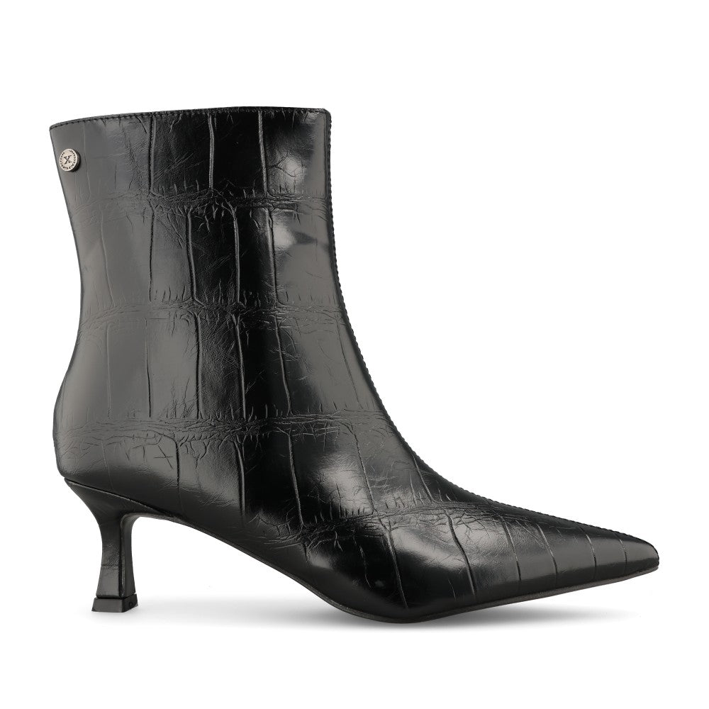 XTI Ladies 146218 Ankle Boot In Black