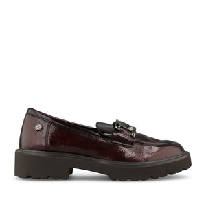 XTI Ladies 146258 Loafer In Burgundy Patent
