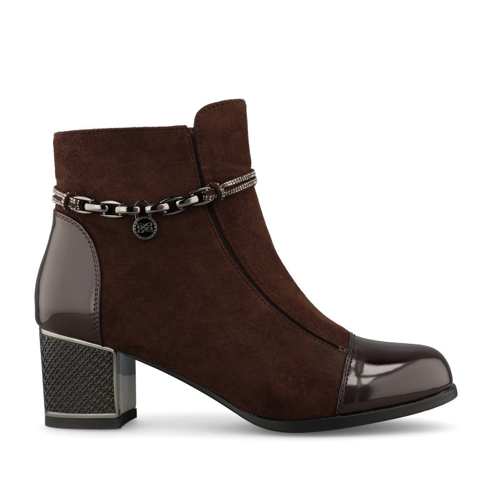 Redz Ladies 1903 Ankle Boot In Brown