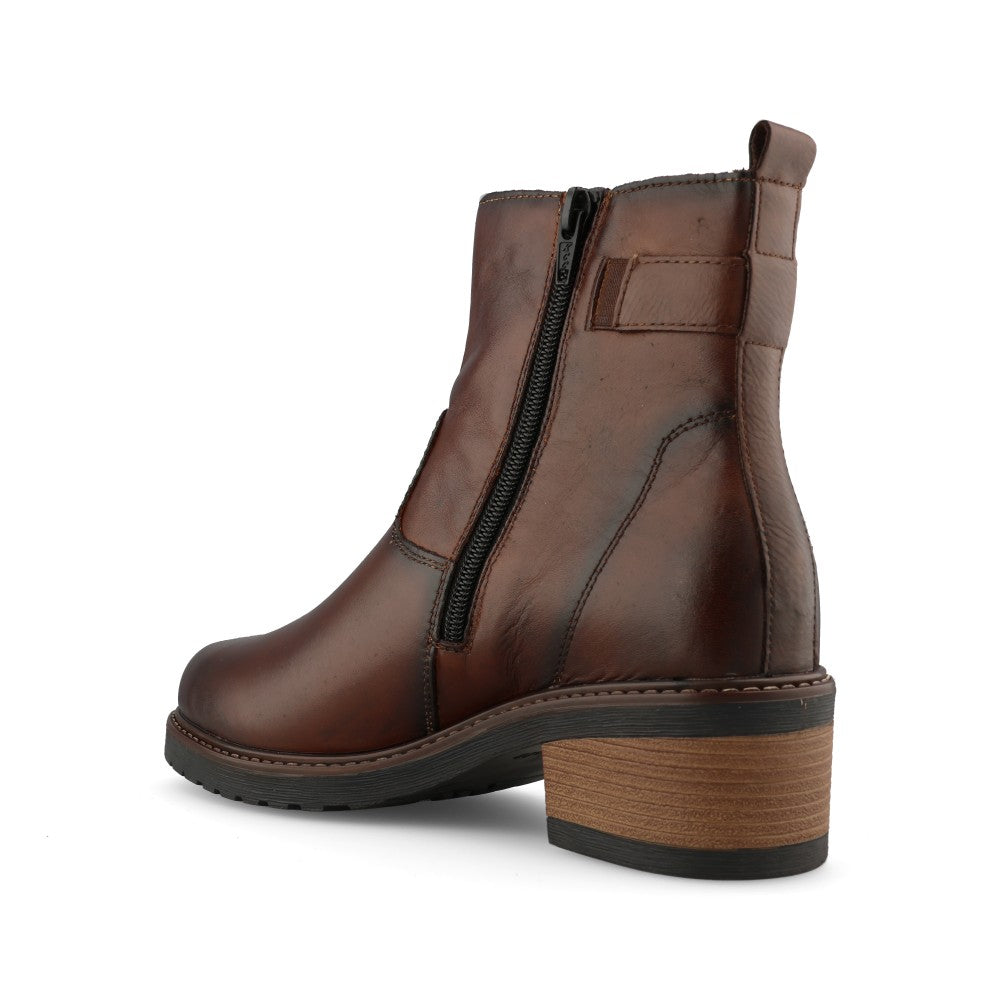 Remonte Ladies D1A82 Ankle Boot In Brown