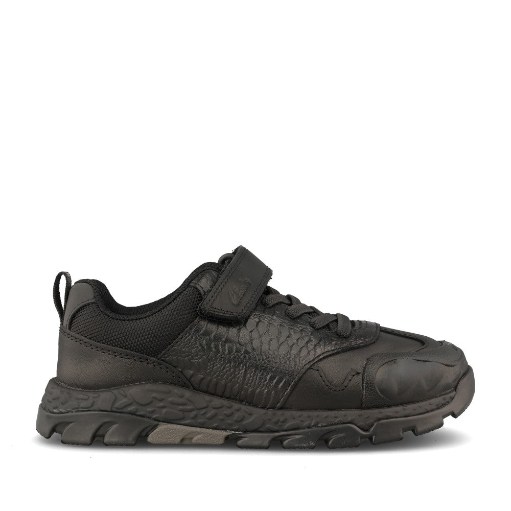 Clarks Boys STEGGY2SOAR K F-FIT Velcro Shoe in Black Leather