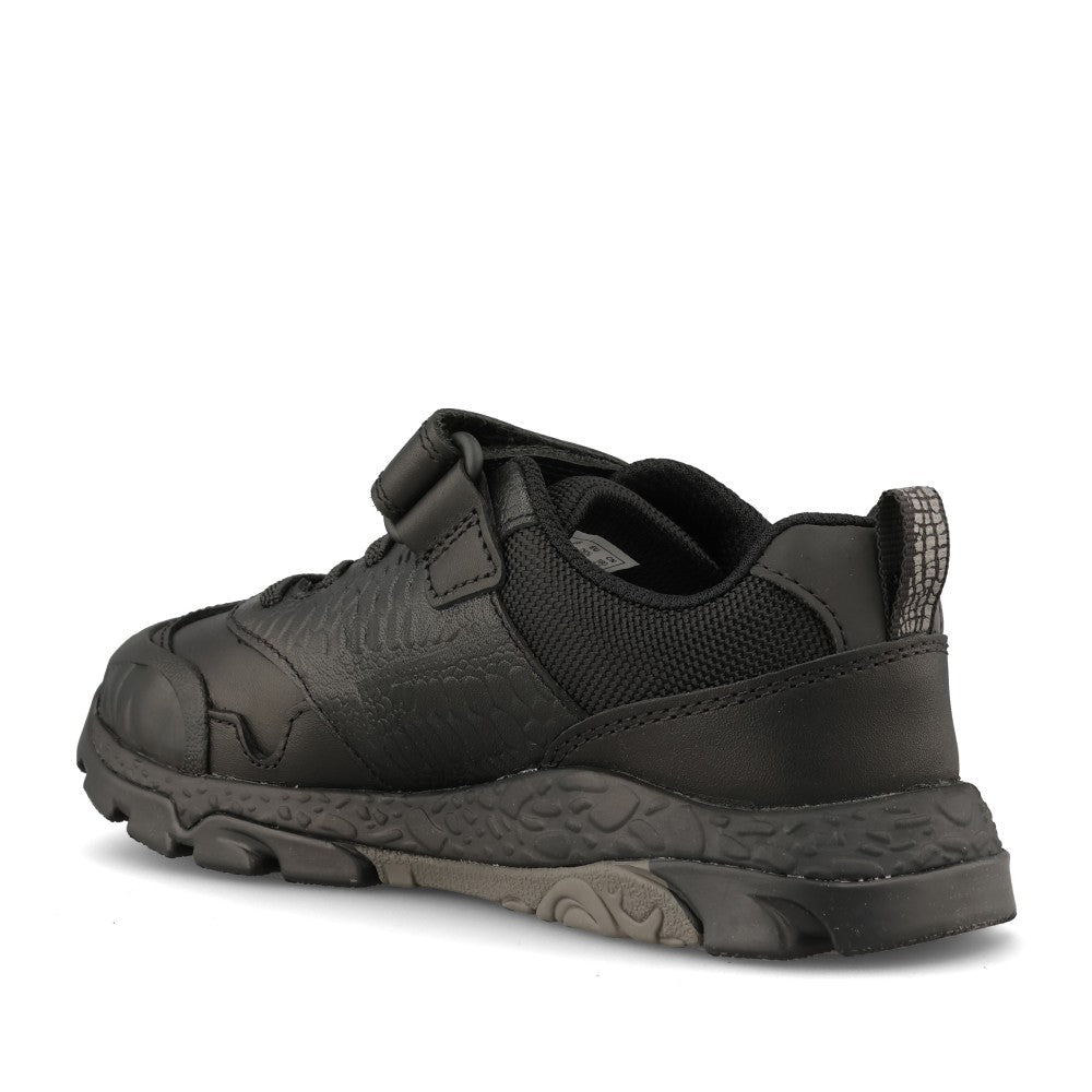 Clarks Boys STEGGY2SOAR K F-FIT Velcro Shoe in Black Leather
