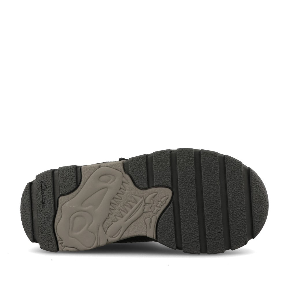 Clarks Boys STEGGY2SOAR K F-FIT Velcro Shoe in Black Leather