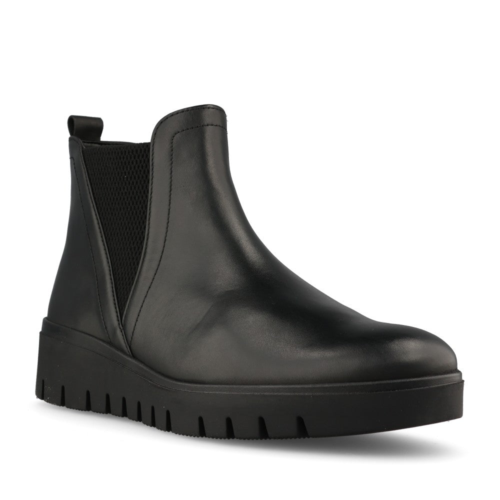 Gabor Ladies 8015.01 Dublin Boot In Black