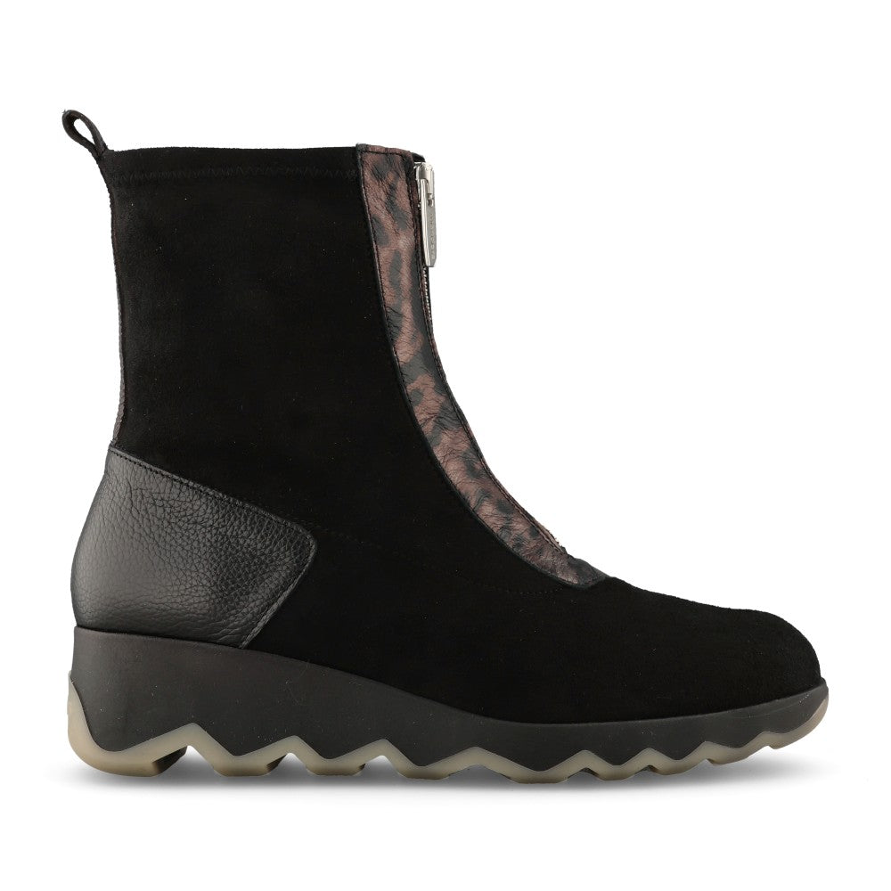 Wonders Ladies C-7632 Boot In Black