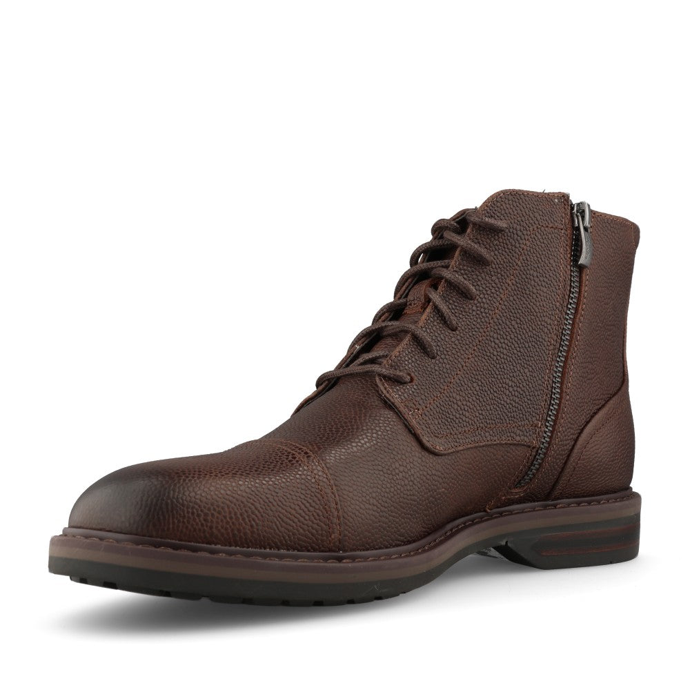 Clarks Mens Aldwin2 Cap Leather G-fit Boot In Brown