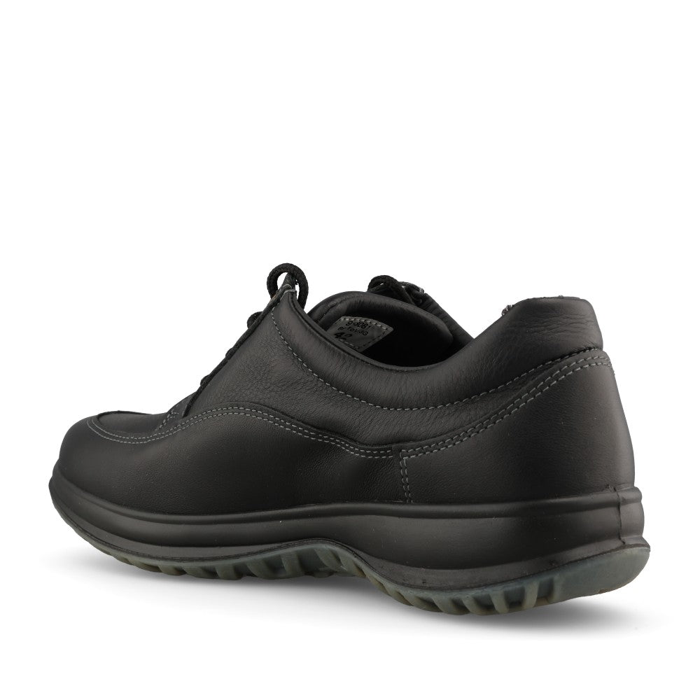 Men's Livingston BMG050 Walking Shoe In Black