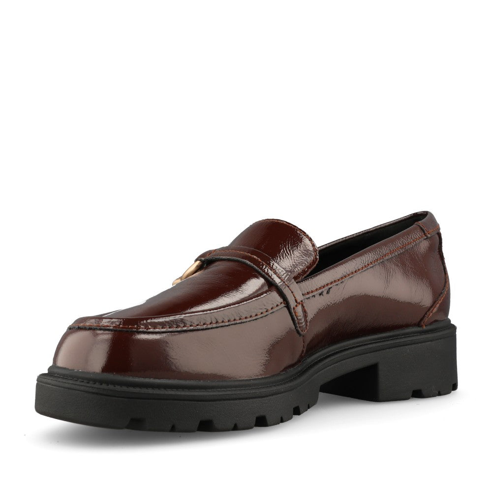 Clarks Ladies Code L Step Leather D-fit Shoe In Dark Brown Patent